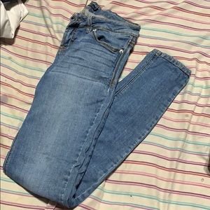 Skinny jeans